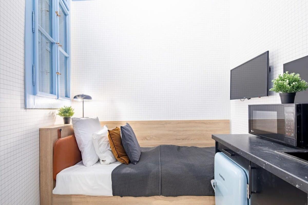 - Quiet Sleep For Solo Traveller Apartment